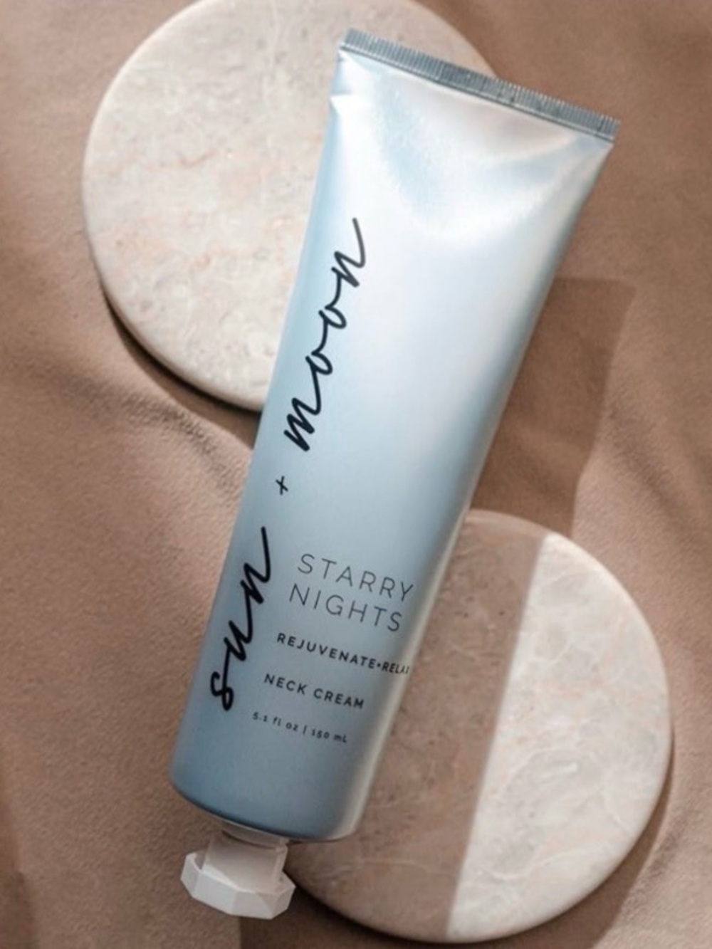 Sun & Moon Starry Nights Rejuvenating Neck Cream